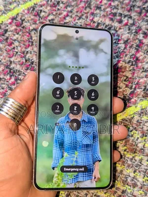 স্যামসাং গ্যালাক্সি এস২২ ৫জি ১২৮ জিবি সাদা