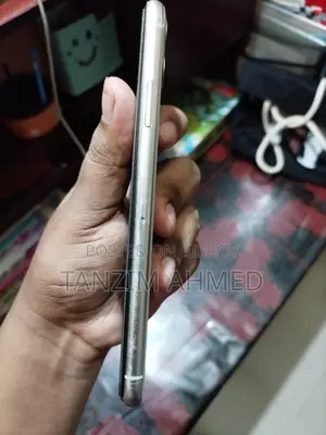 Apple iPhone 11 Pro Max 64 GB White