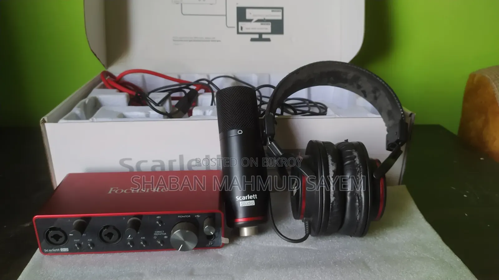 Focusrite Scarlett 2i2 3rd Gen Bundle