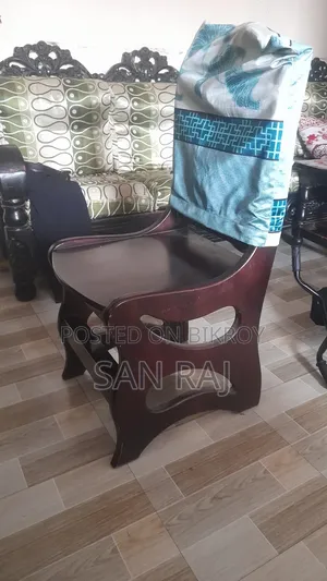 A dining table, full set,