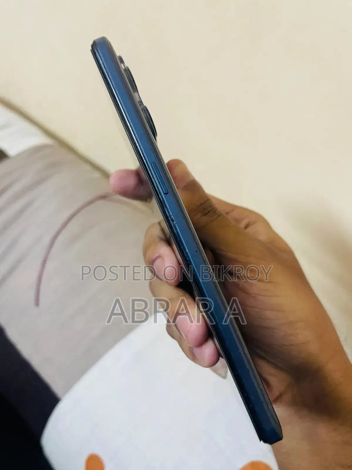 Realme 128 GB Blue