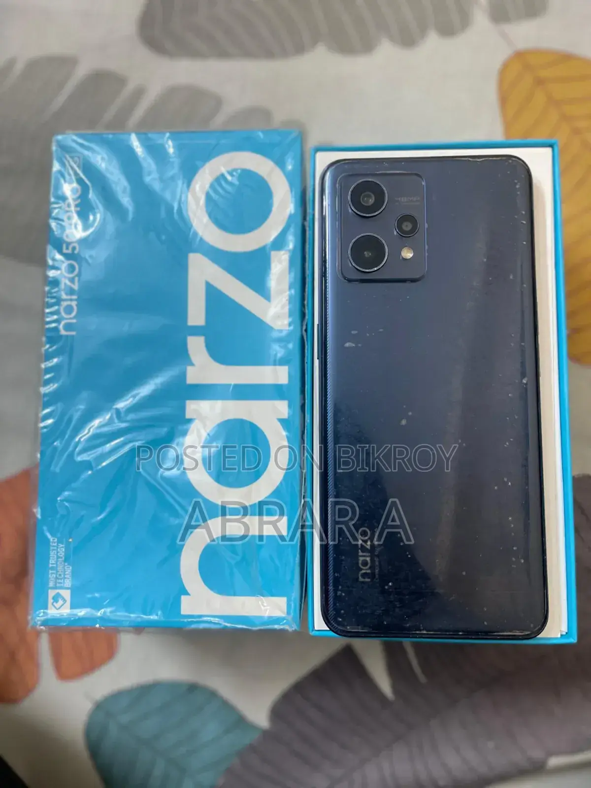 Realme 128 GB Blue