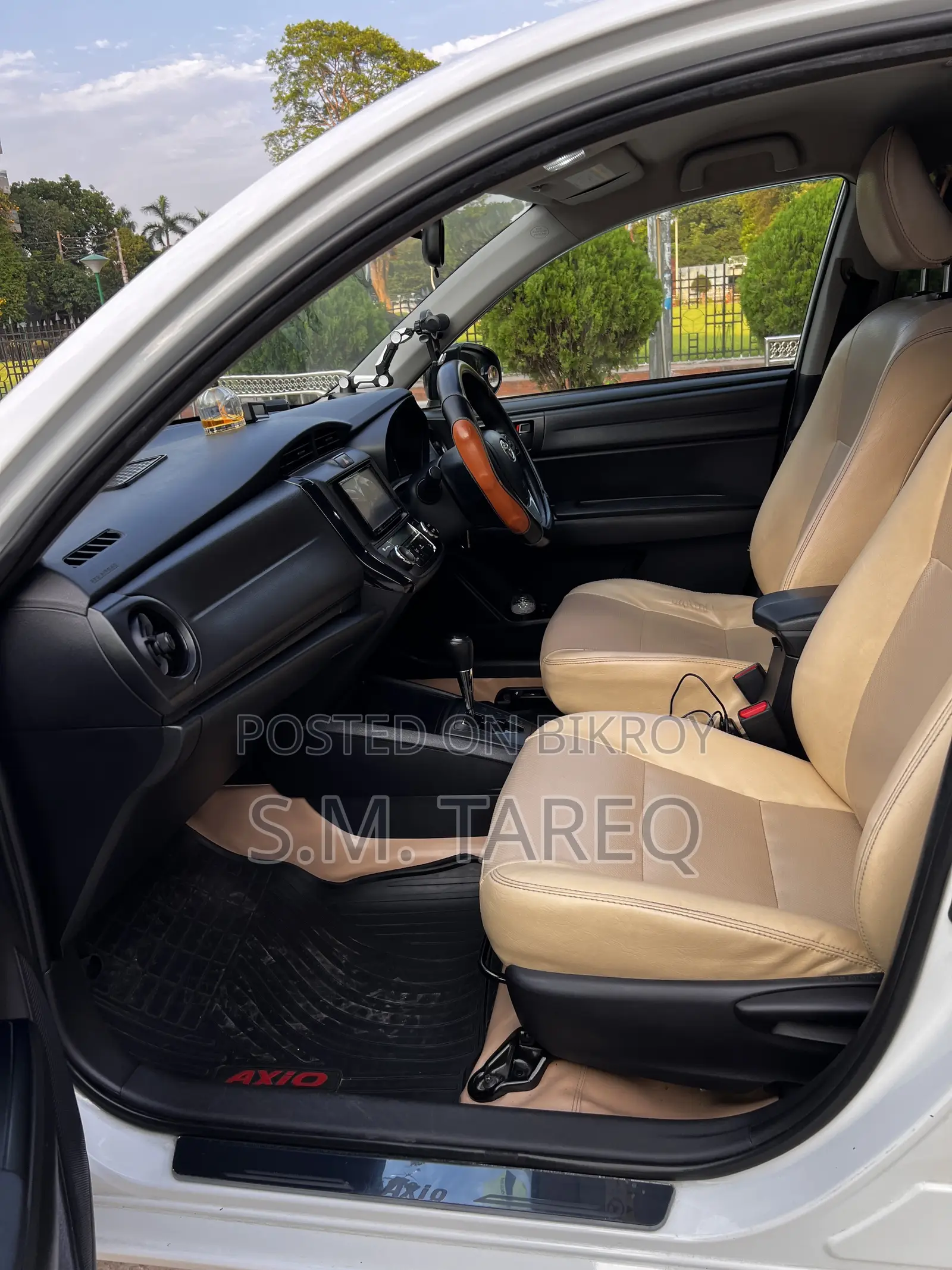 Toyota Axio 1.5 Hybrid 2WD 2015 White