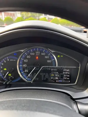 Toyota Axio 1.5 Hybrid 2WD 2015 White