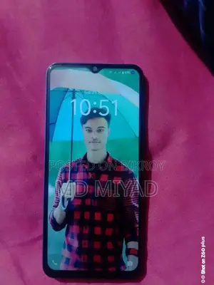 Vivo Y17s 128 GB Blue