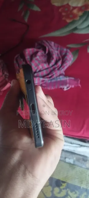 টেকনো স্পার্ক ৩০ ১২৮ জিবি ইয়েলো