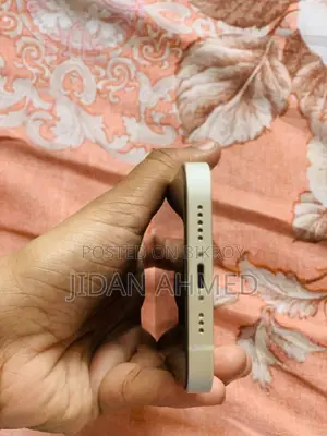 Apple iPhone 13 128 GB White