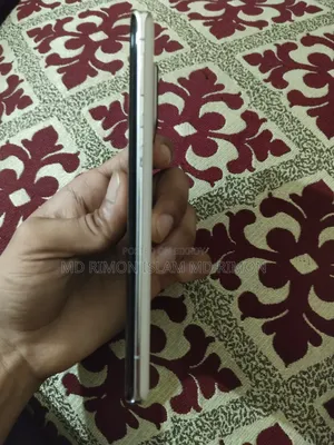 Sharp Aquos R6 128 GB White