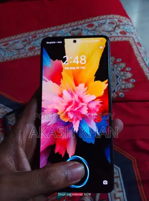আইকিউওও ১২৮ জিবি