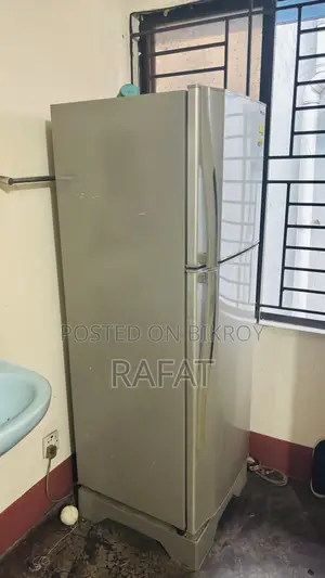 Toshiba Refrigerator