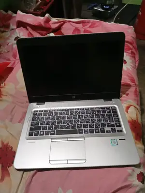 Laptop HP EliteBook 840 G3 16GB Intel Core I5 SSHD+SSD 512GB