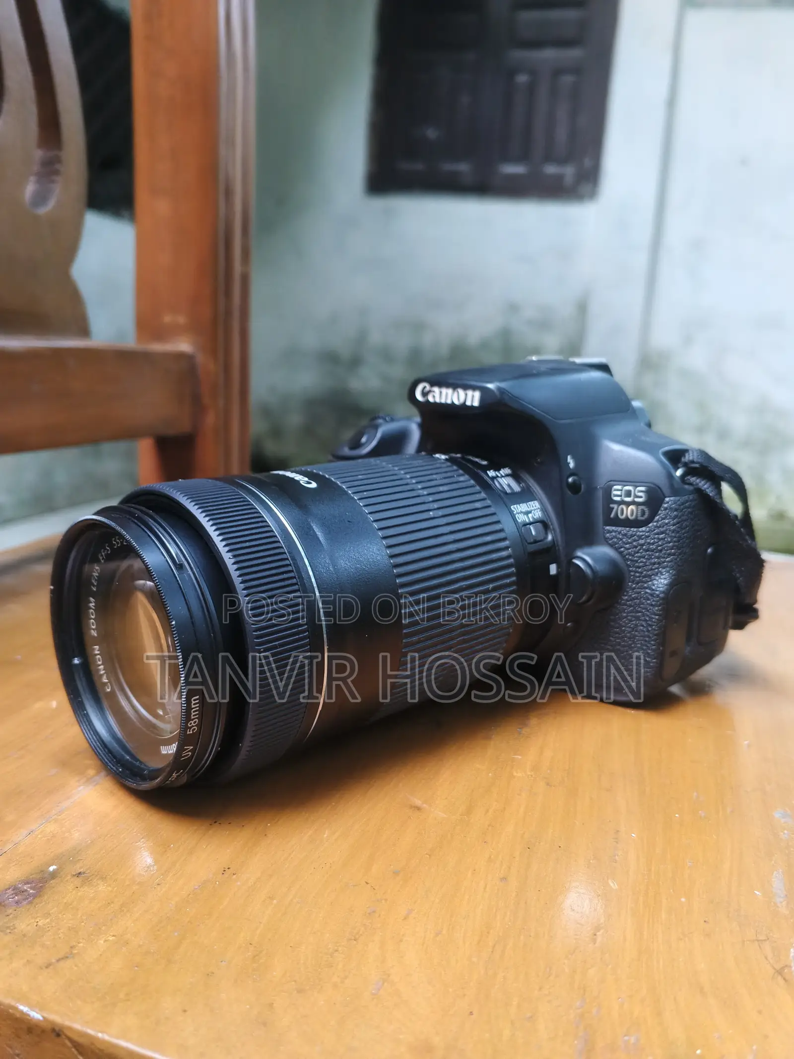 Canon Eos 700d + 55-250mm Lens + 64gb Sd Card + 2 Battery + Bag