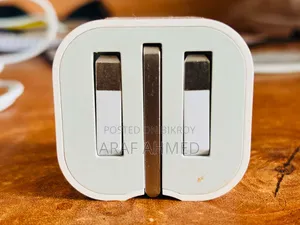 অ্যাপল ২০ওয়াট অরিজিনাল চার্জার উইথ লাইটনিং কেবল