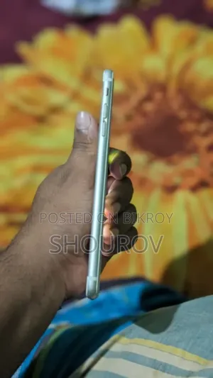 Apple iPhone 6 Plus 64 GB Silver