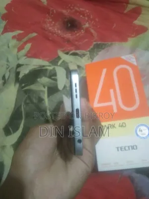 Tecno Spark 40 128 GB White