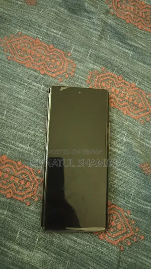 নিউ রিয়েলমি ১১ প্রো ২৫৬ জিবি হোয়াইট