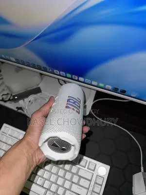 JBL Flip 7 Original Speaker Bought From Apple Gadgets