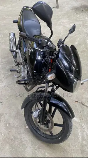 Bajaj Pulsar 150 2013 Black