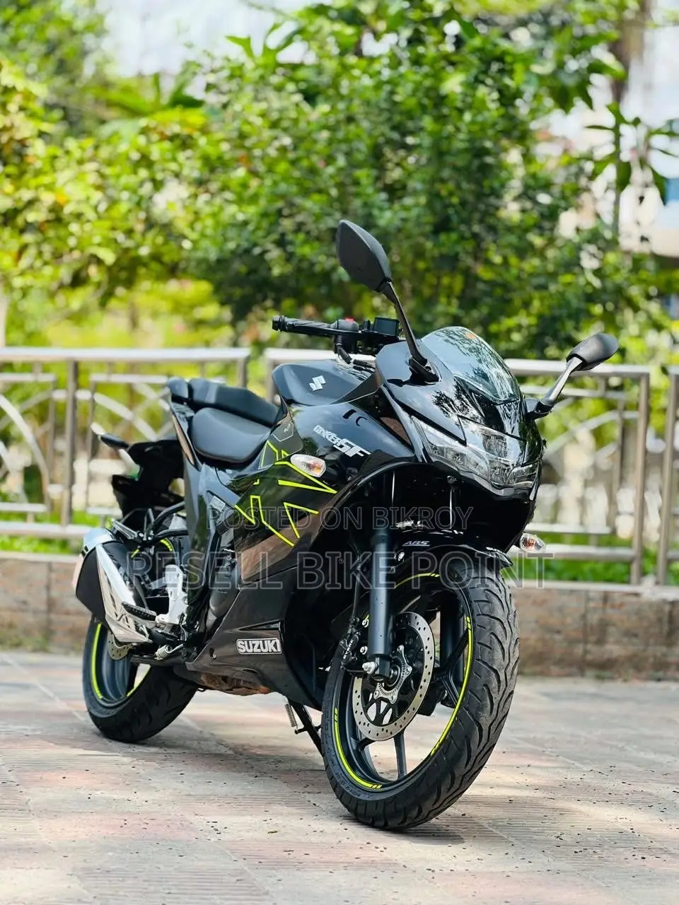Suzuki Gixxer SF FI 2023 Black