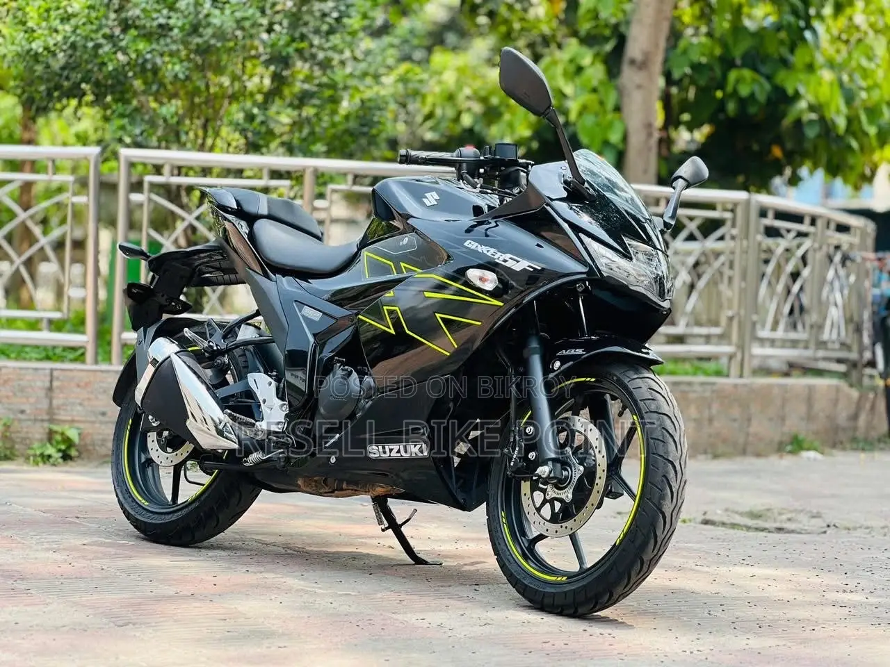 Suzuki Gixxer SF FI 2023 Black