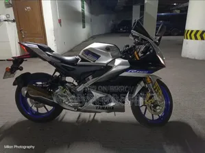 Yamaha 2023 Silver