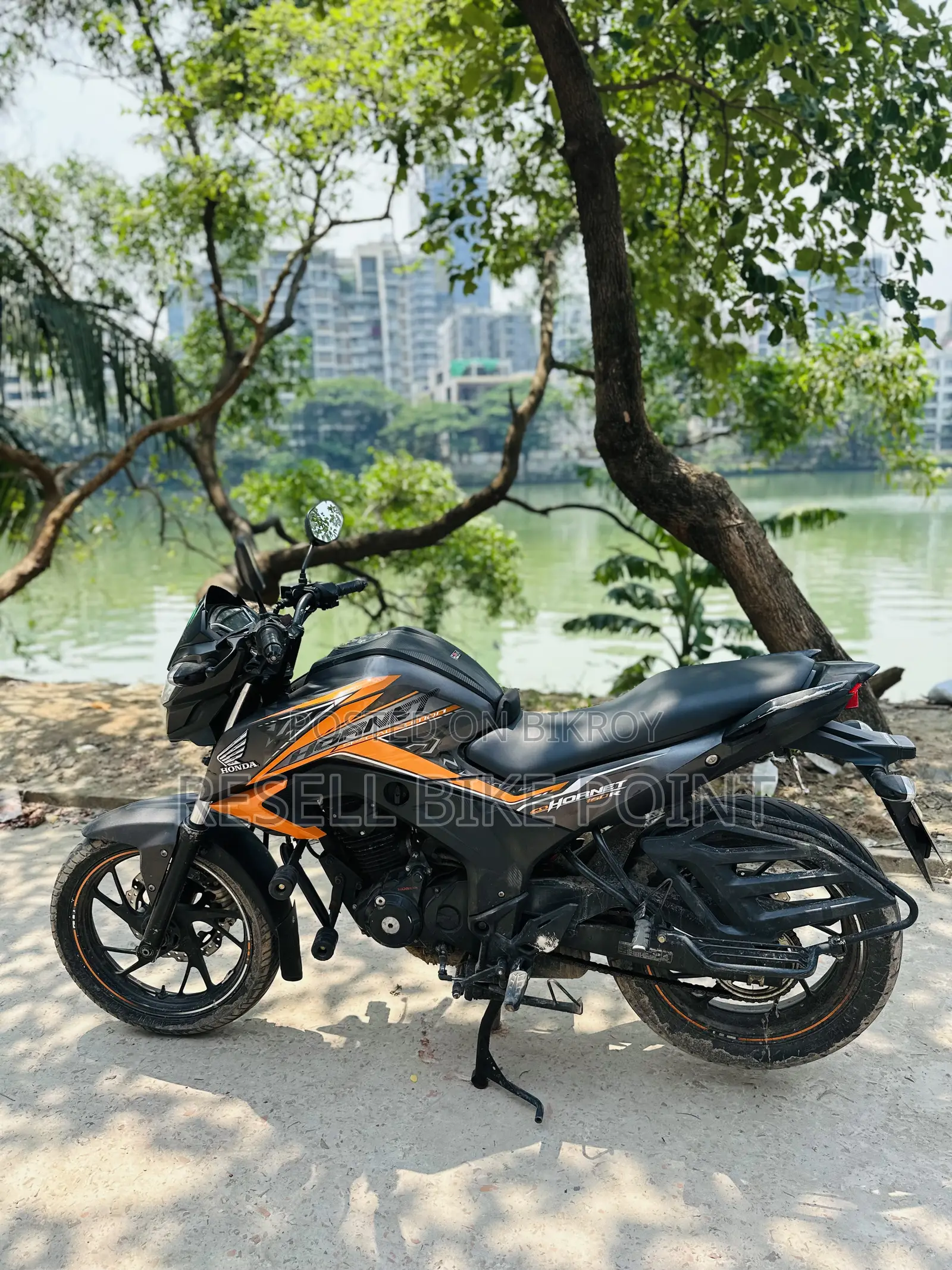 Honda Hornet 2020 Orange