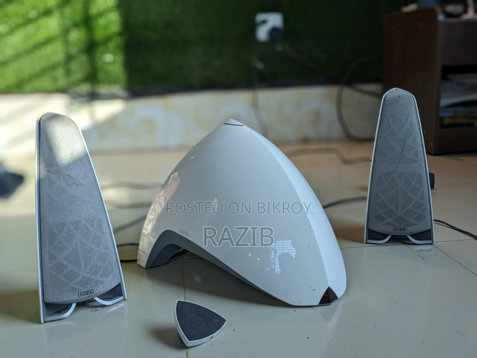 Speaker (Edifier Alien)