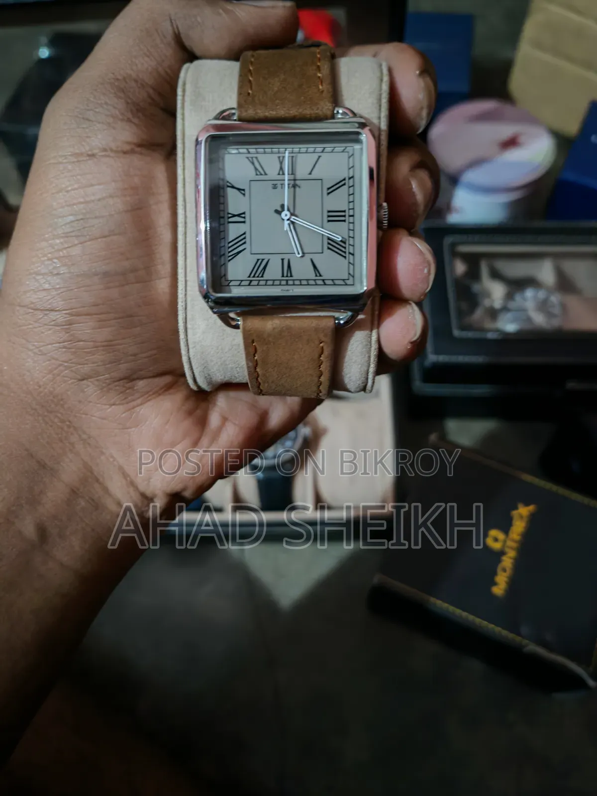 Luxury Branded Watch, বিভিন্ন ব্র্যান্ডের লাক্সারি ঘড়ি।