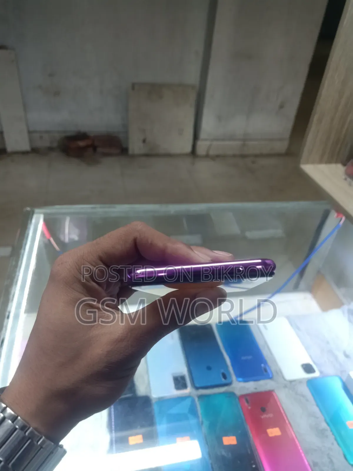 Oppo F9 64 GB