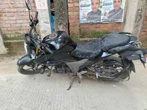 সুজুকি জিক্সার মনোটোন ২০২০ ব্ল্যাক