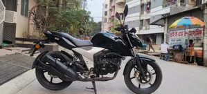 TVS Apache RTR 160 2V ABS 2022 Black