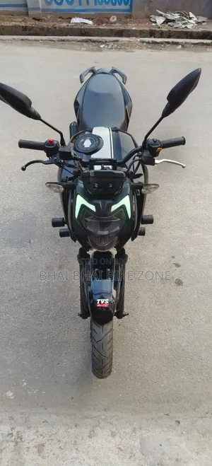 TVS Apache RTR 160 2V ABS 2022 Black