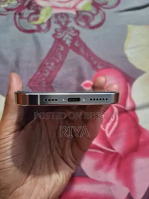 Mobile Phone 32 GB Black