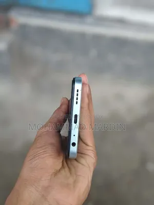 Vivo Y22 64 GB Blue