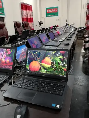 Laptop Asus 4GB AMD Ryzen SSD 500GB