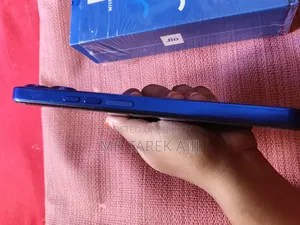 New JioBharat 128 GB Blue