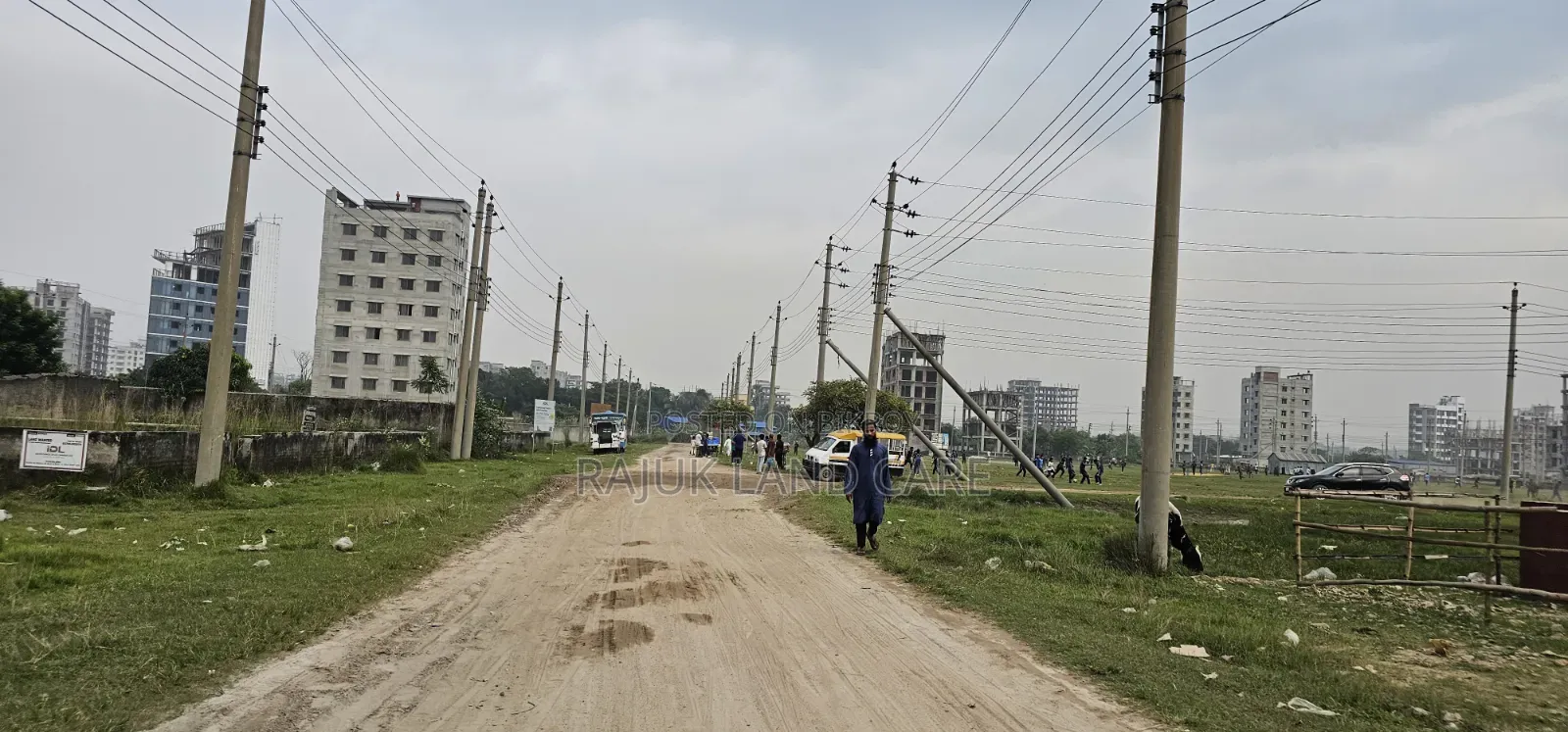 Sector 17/B Road 1/B Plot #