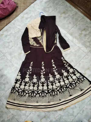 হ্যান্ডওয়ার্ক কটন গাউন