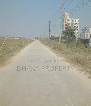 60ft Road 3 Katha South at Sector-15/G.