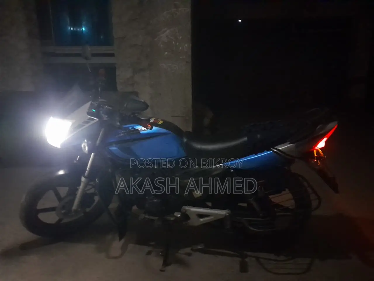 Runner Bullet 100 2018 Blue
