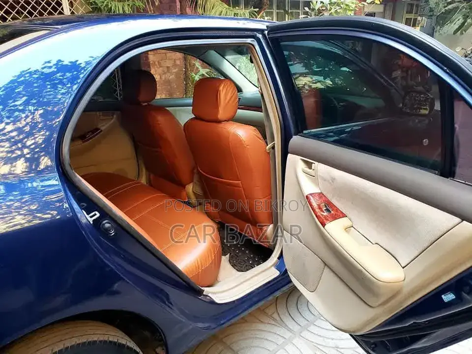 টয়োটা করোলা ২০০৬ নীল