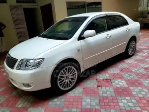 Toyota Corolla Sedan Automatic 2005 White