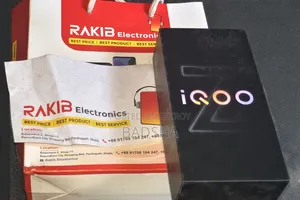 iQOO 256 GB White