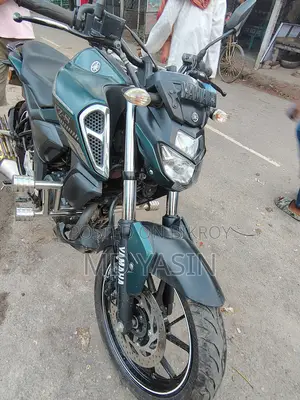 ইয়ামাহা ২০২২ গ্রিন