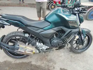 ইয়ামাহা ২০২২ গ্রিন
