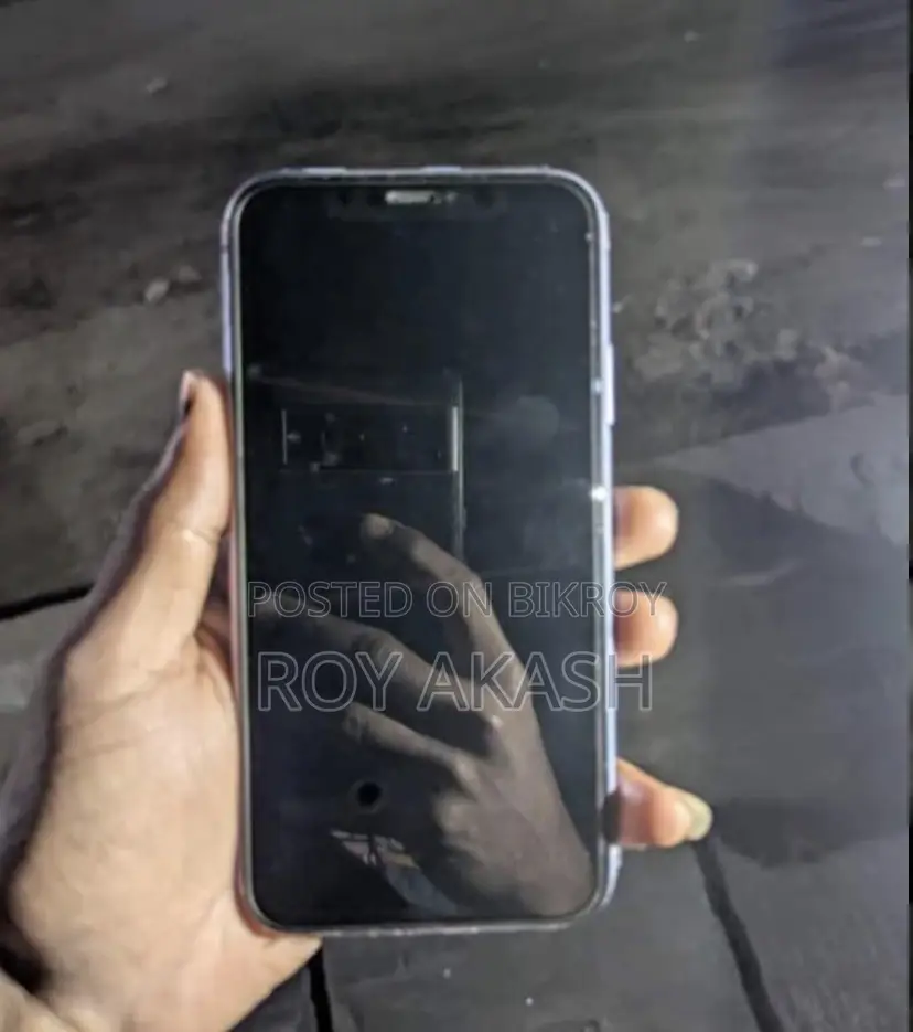 Apple iPhone 11 64 GB White