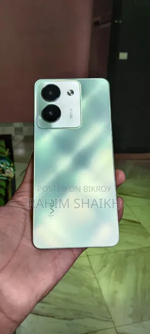 Vivo Y27s 128 GB Green