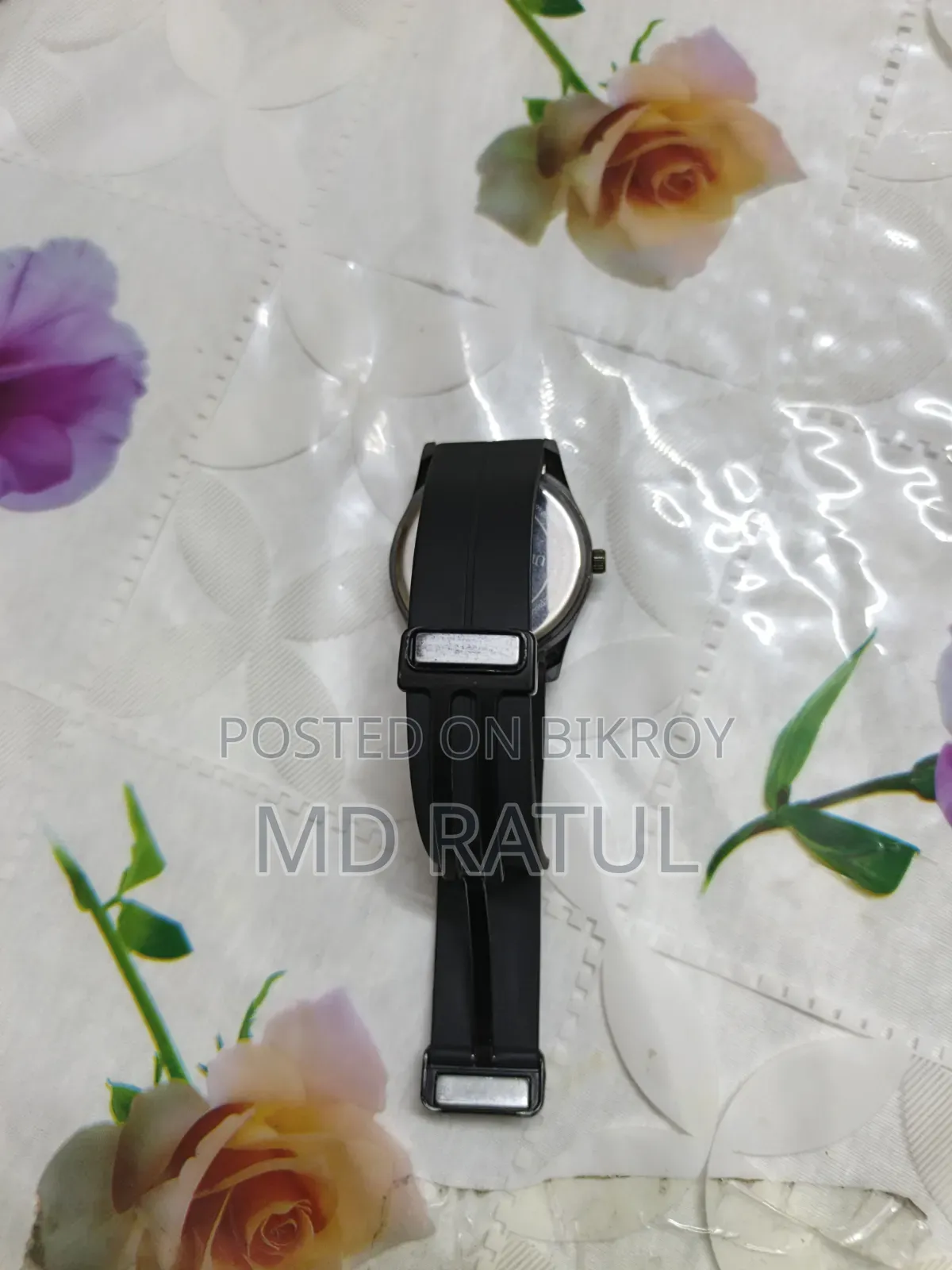 ঘড়ি বিক্রি হবে