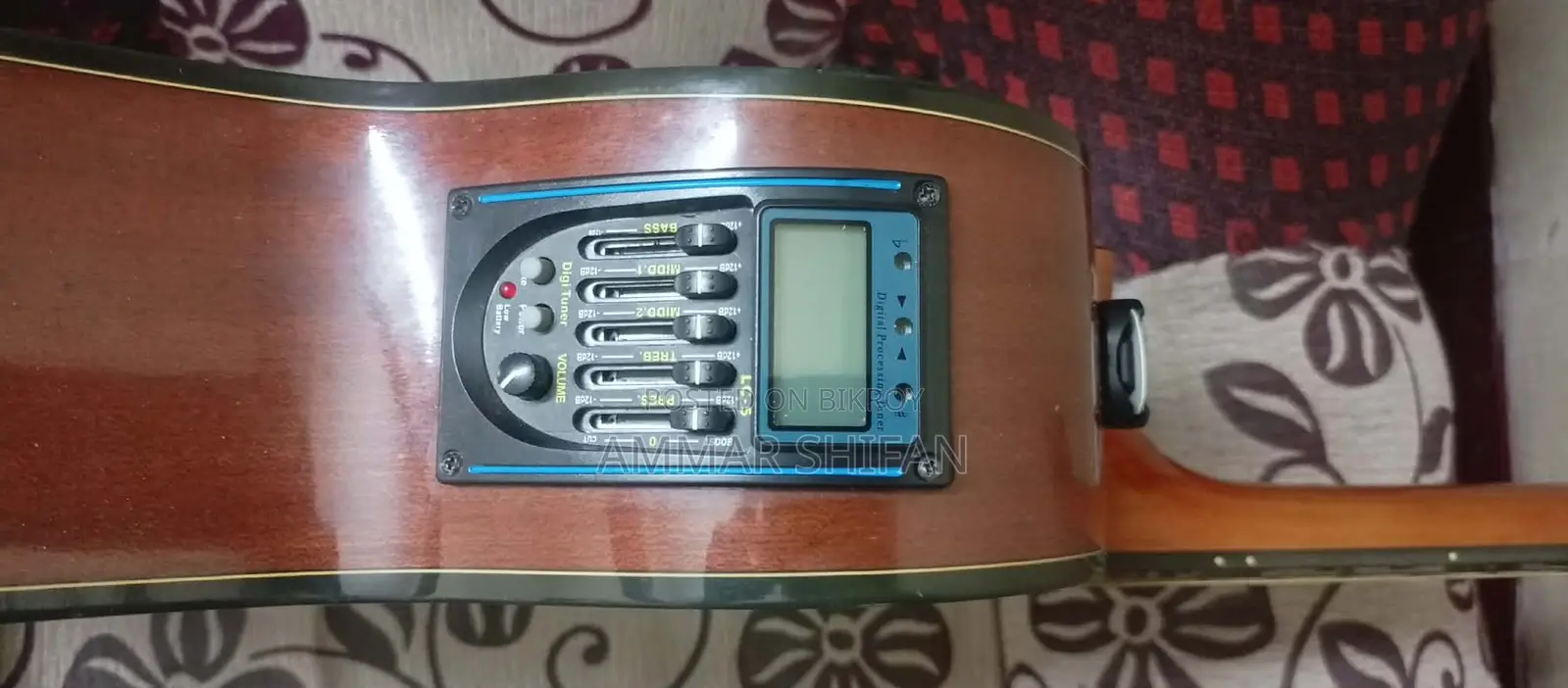 Deviser Guitar
