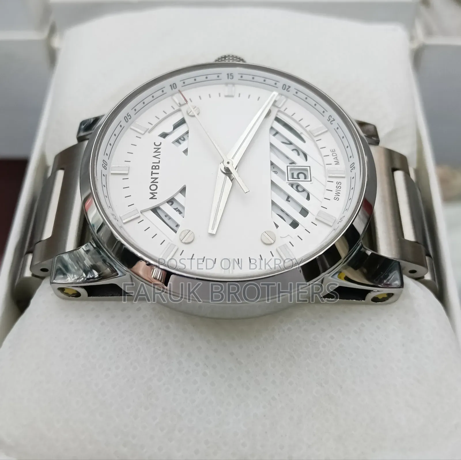Montblanc Classic Quartz Watch – Stainless Steel, White Dial,